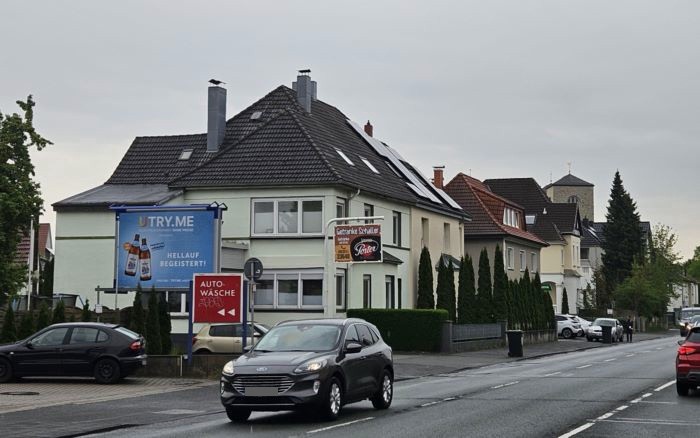 Neuhäuser Str. 98  RS