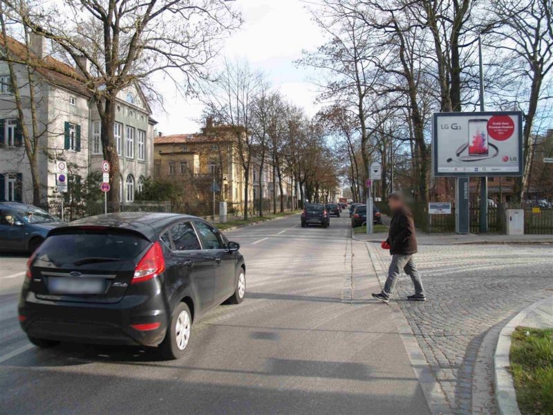 Alpenstr.   1