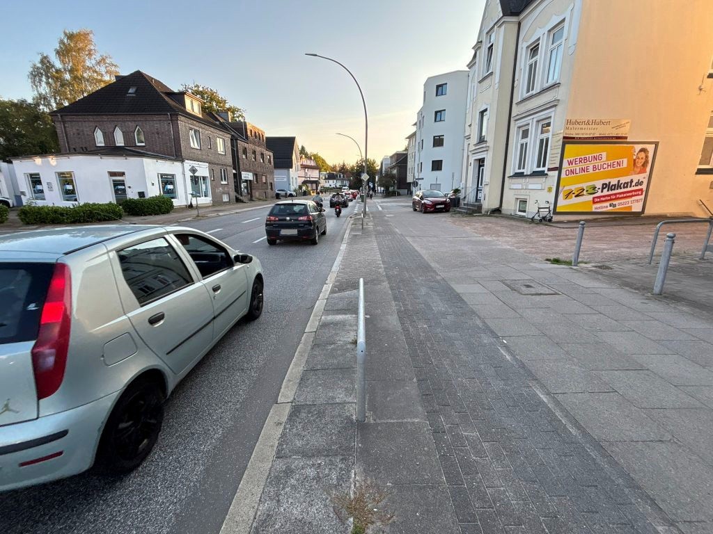 Rahlstedter Str. 171 quer Nh. EKZ