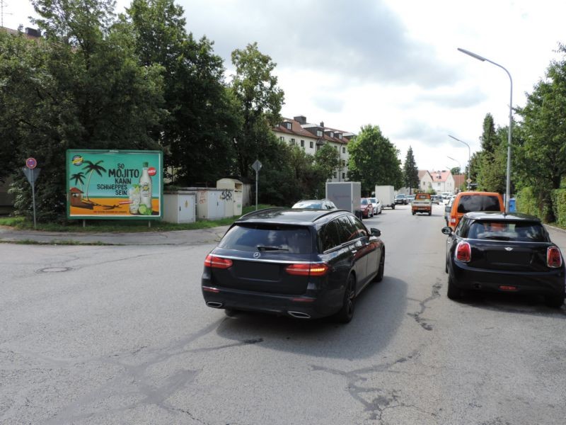 Donauwörther Str./Zur grünen  Eiche quer