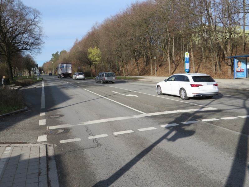 Planegger Str./Am Haderner Winkel -Neuried rechts