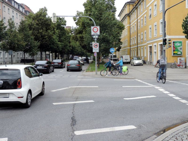 Richard-Strauss-Str. 1/Prinzregentenstr.