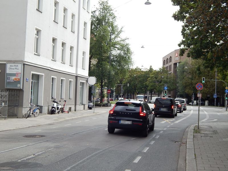 Kapuzinerplatz 3