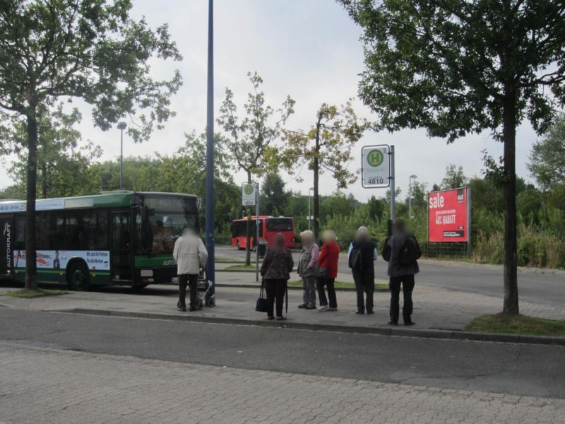 Bf, Vorplatz, Bus-Bf, 1. Sto.