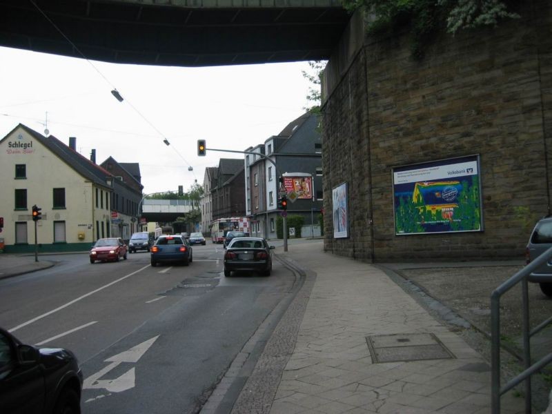 Westenfelder Str./Grünstr./DB-Brücke/3. Sto.