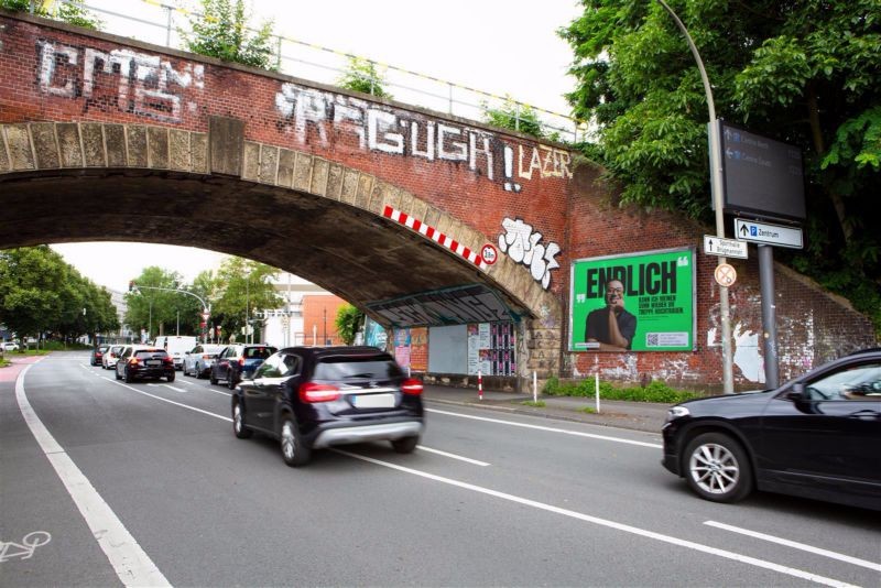 Weißenburger Str. geg. Günterstr./vor Bahn-Ufg.