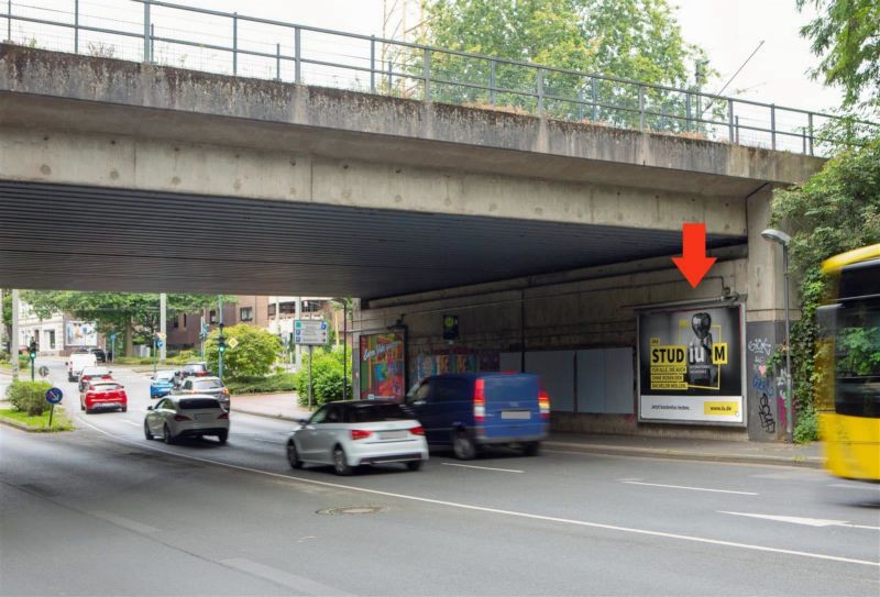 Borbecker Str./DB-Brücke/Ri. Marktstr./re.