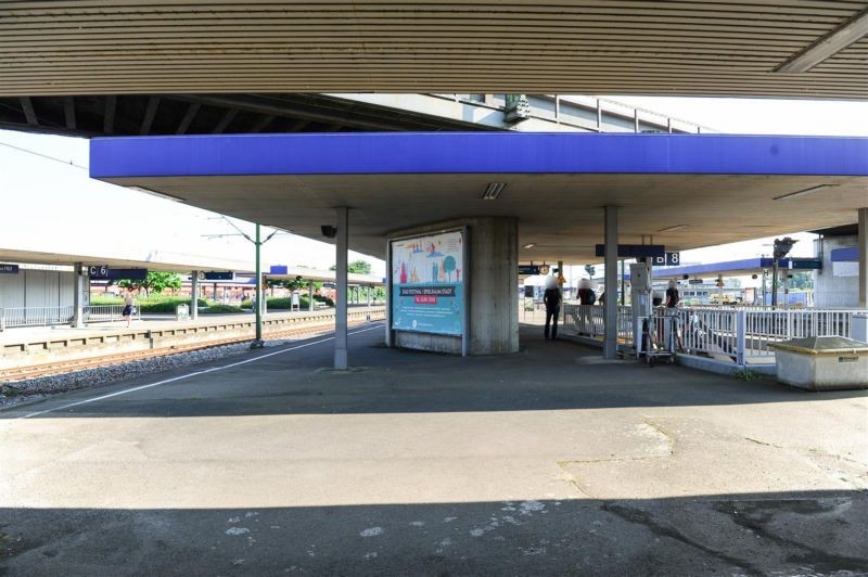 Hbf, Bstg., Gleis 7