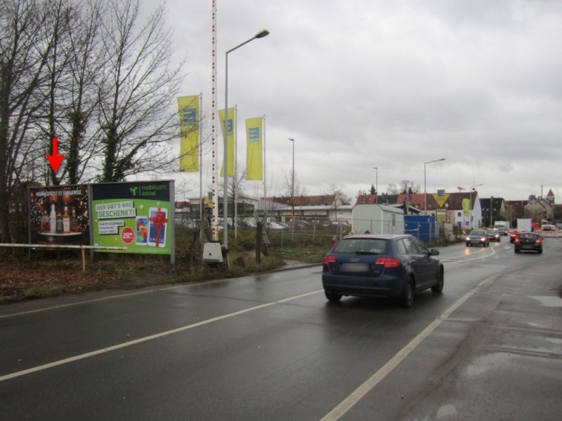 Rollnerstr. Ri. Schleifweg, BÜ, li.