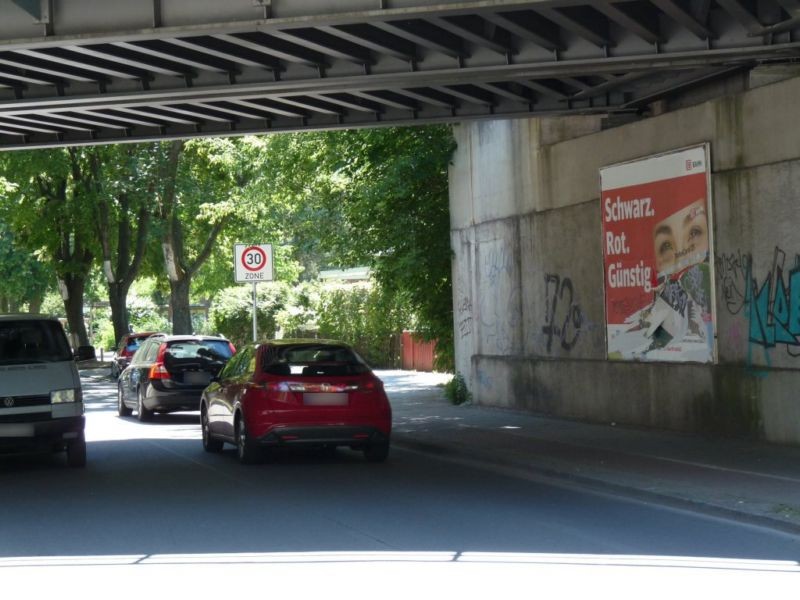 Schulzendorfer Str./DB-Brücke, Ri. Bisonweg