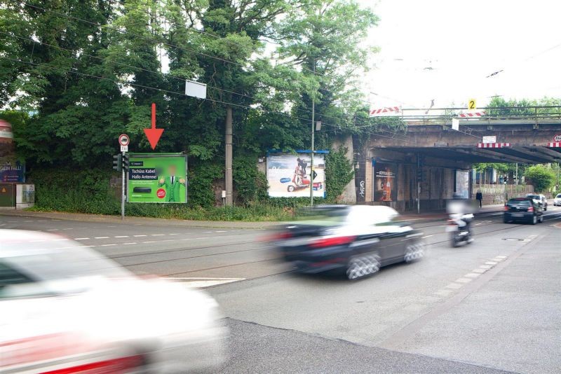 Walzstr./Bahnhofstr./li. vor DB-Brücke