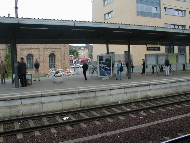 Hbf, Bstg., Gleis 2, 2. Sto.