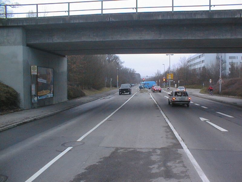 Schickardstr., DB-Brücke, geg. Hanns-Klemm-Str.