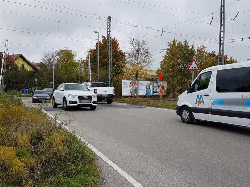 Lerchenstr., Bahnübergang