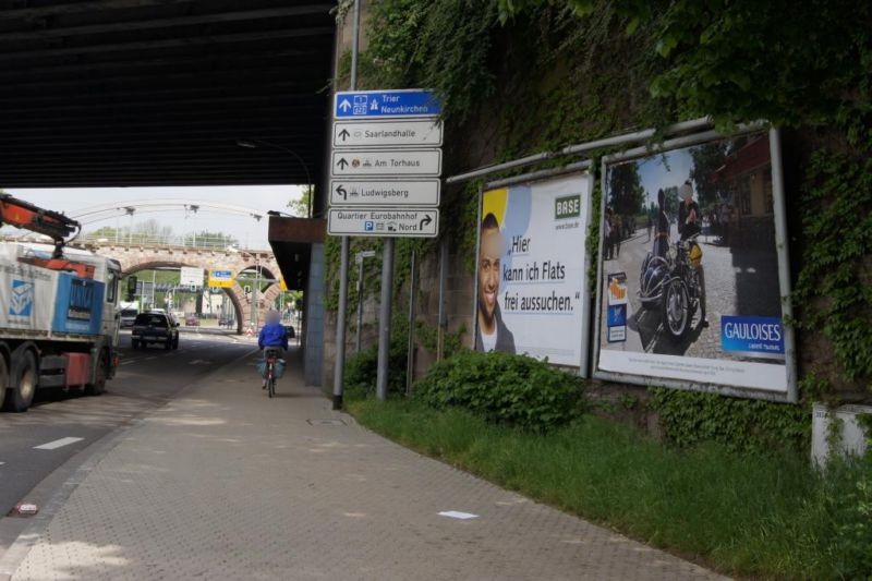 Trierer Str. vor DB-Brücke, re.