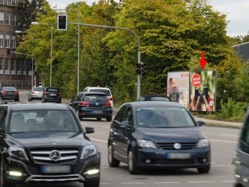 Wernerstr./Friedrich-Scholer-Str., 1.Sto. re.