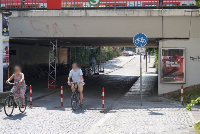 Schöttlstr./DB-Brücke, S-Bf Mittersendling