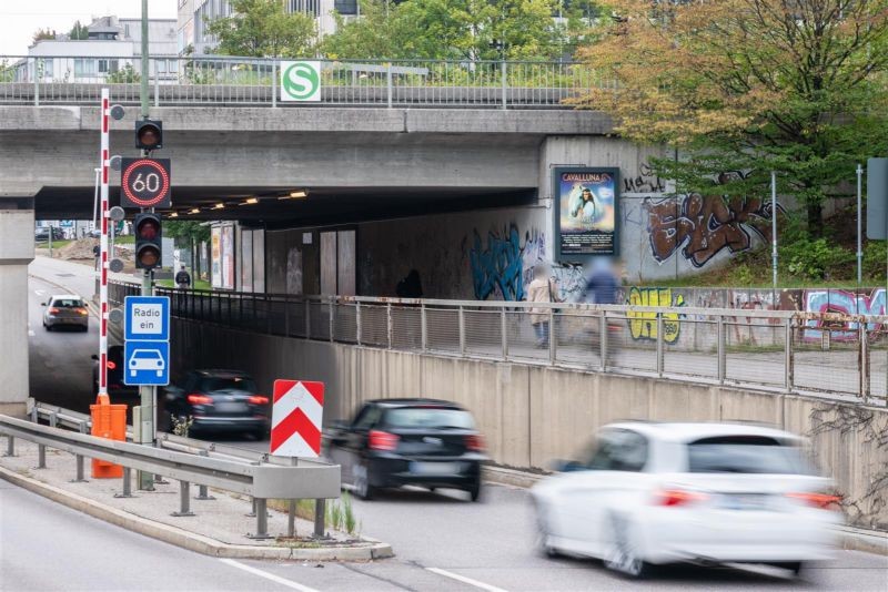 Garmischer Str./DB-Brücke, S-Bf Heimeranplatz