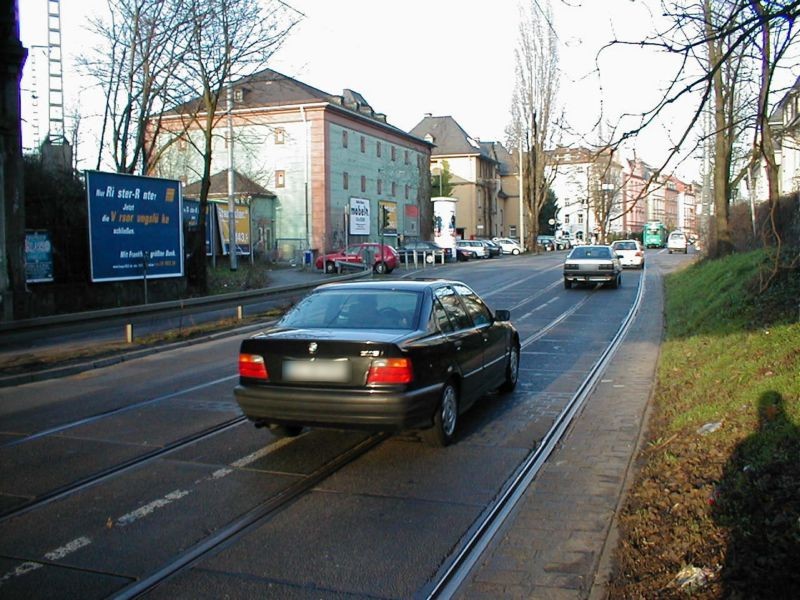 Mörfelder Landstr. geg. 165/vor DB-Brücke