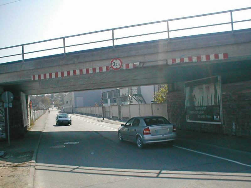 Ernst-Blickle-Str./DB-Brücke saw.