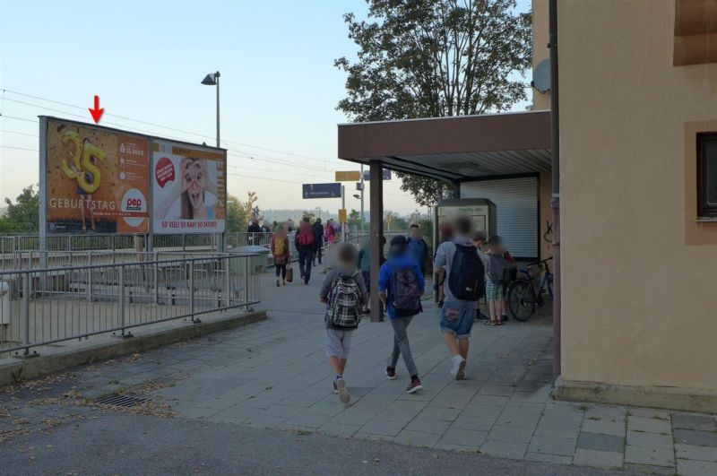 S-Bf Aying,Bahnsteig, Richtung München,Si.Vorplatz