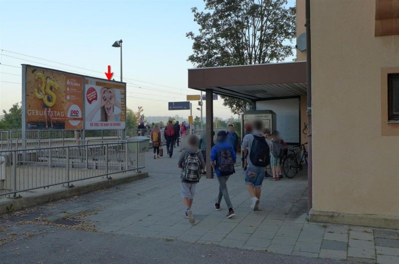 S-Bf Aying,Bahnsteig, Richtung München,Si.Vorplatz