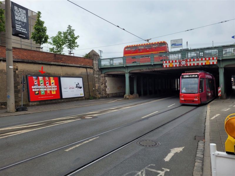 Steinbühler Str.,vor DB-Brücke,li., saw. MGF(132)