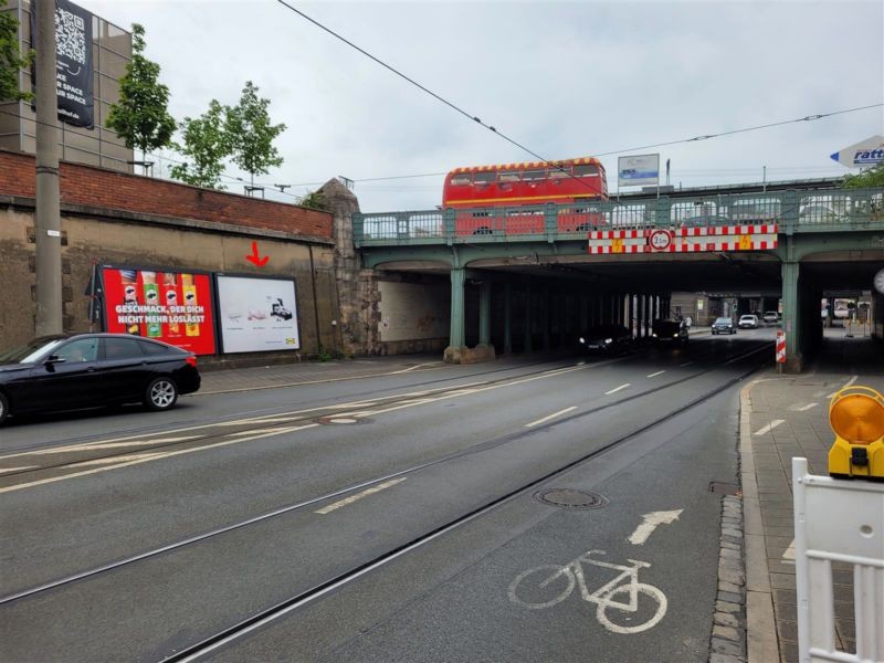 Steinbühler Str.,vor DB-Brücke,li., saw. MGF(132)