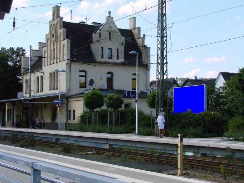 Waldbröler Str Bf Schladern li. Gleis 1/Im Lehmber