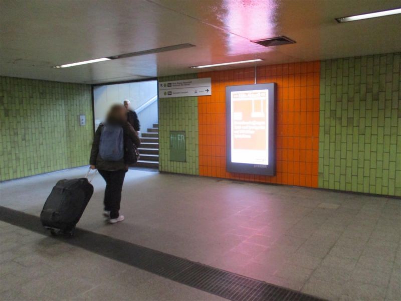 U-Bf Reichenspergerplatz, vor Aufg. re.