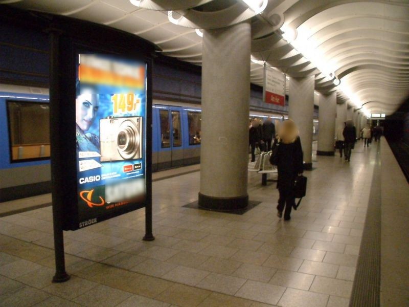 Am Hart/U-Bahnsteig Gleis 1 Ri. Feldmoching 1.Sto.