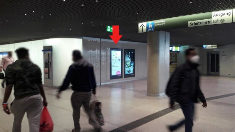 U-Bf Hbf, MUC, Sperrengeschoss Ausgang li. (7597)