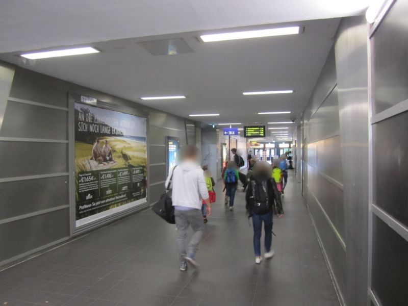 S-Bf Ohlsdorf, Tunnel, Ausg.Im Grünen Grunde