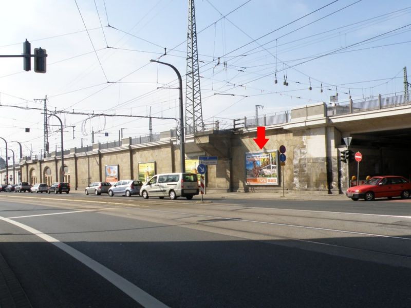 Antonstr.(B6)/Eisenbahnstr. neb. Ufg. li.