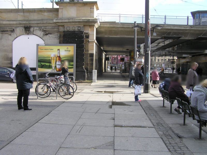 Jahnstr. vor Ufg. Ri. Könneritzstr. li.