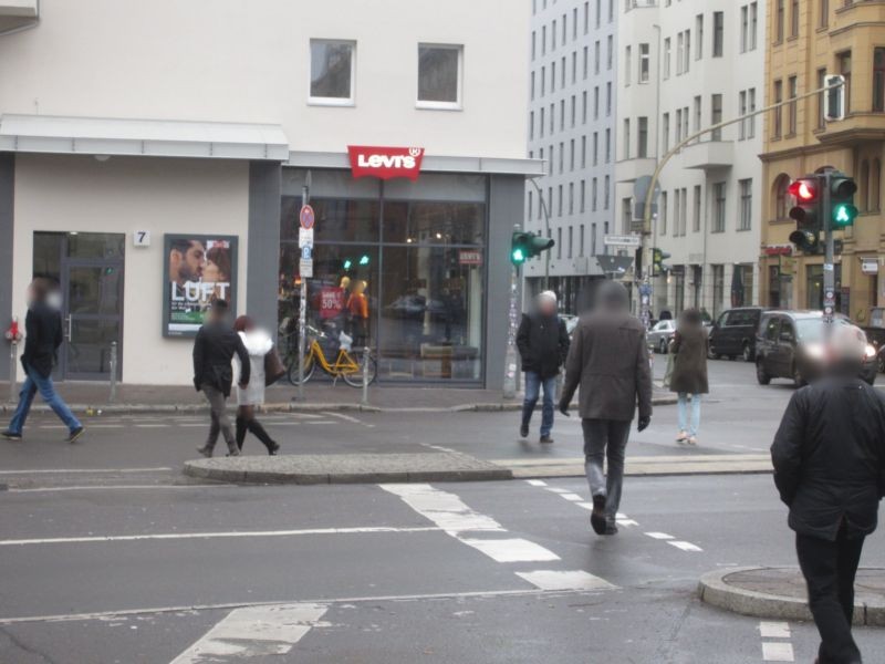 Memhardstr.   7/Rosa-Luxemburg-Str.