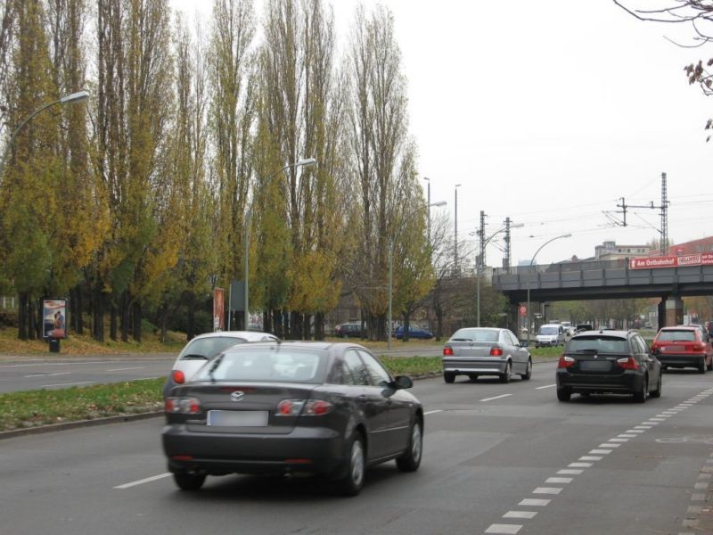 Holzmarktstr. 44 vor Schwimmhalle/We.li.