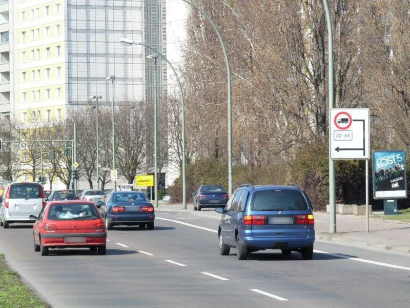 Holzmarktstr. 44 vor Schwimmhalle/We.re.