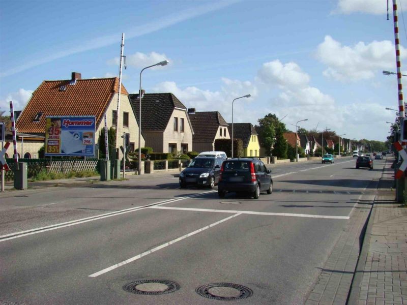 Papenstr. 124 nh (Bahnübergang)