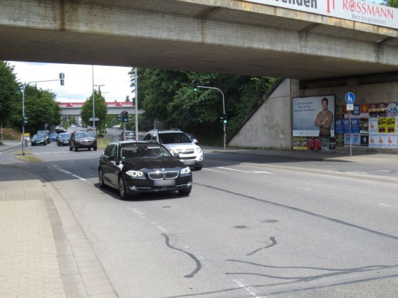 Andernacher Str./Ufg. re. saw.