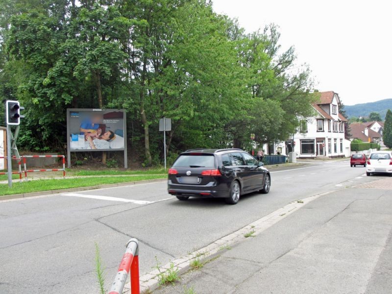 Westeroder Str./Badestr. NH/Bahnübergang