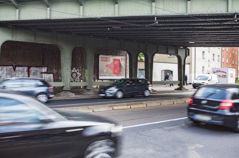 Mainzer Landstr 409 li. Ufg. Nh. Schloßborner Str.
