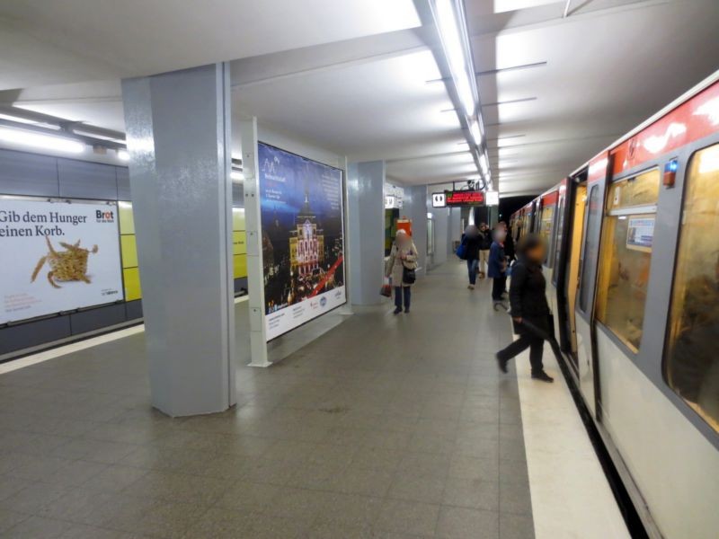 U-Bf Lübecker Str. U1 Bstg., Gl. 4, 2. Sto.