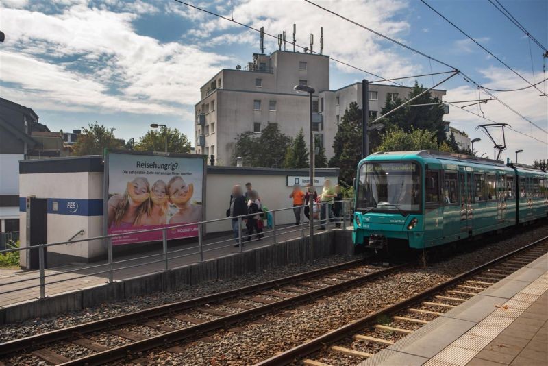 Bonames Mitte U-Bahn-HST/Homburger Landstr.