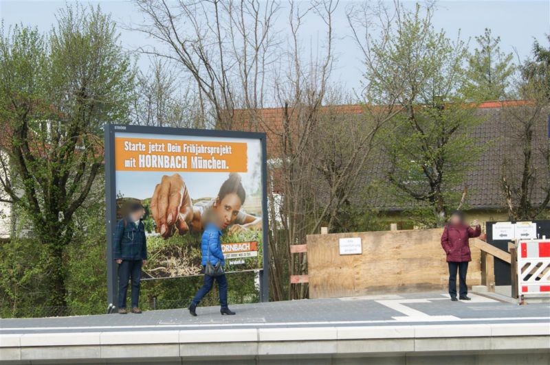 S-Bf Unterschleißheim, Bstg. 2 Ri. München 4. Sto.