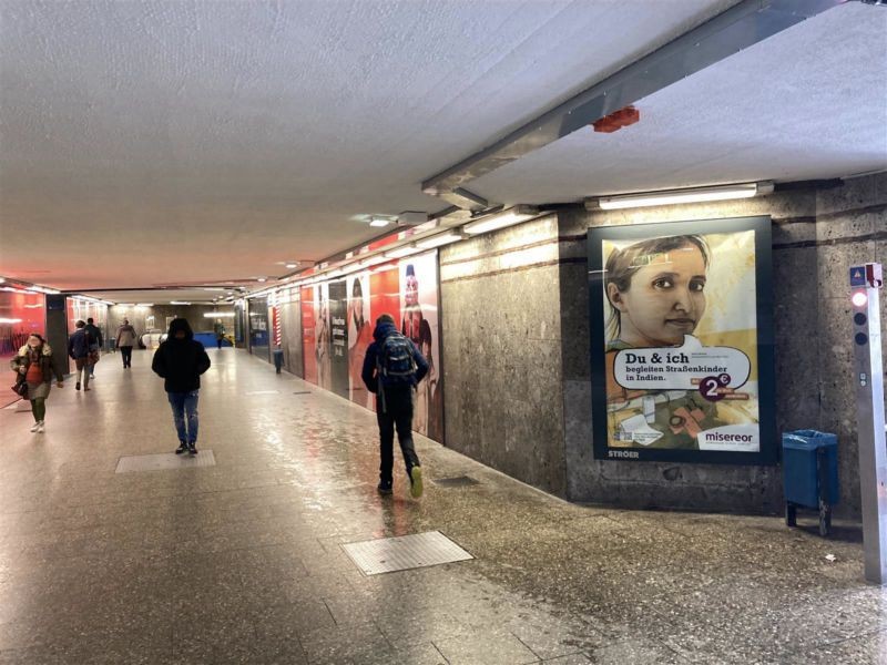 Sendlinger Tor / Ausgang Nussbaumstr. li.