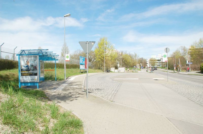 Riedstr/Bahnhof/Rtg. Industriegebiet/aussen  (WH)