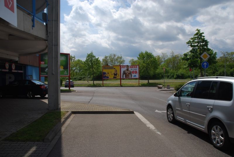 Südstadtring 90 /Kaufland/Einfahrt PH (Sto. 4)
