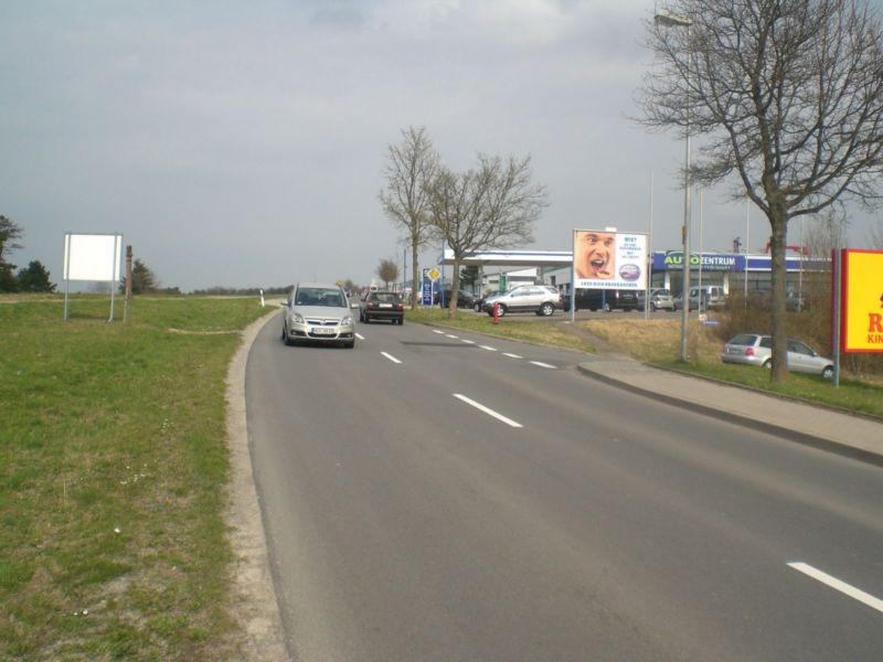 Walldürner Str. 40a/bei Autozentrum (WE rts)
