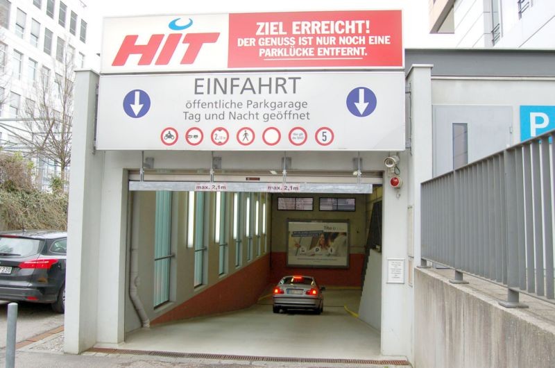 Elsenheimerstr. 57 /Hit-Markt/PH Einfahrt West